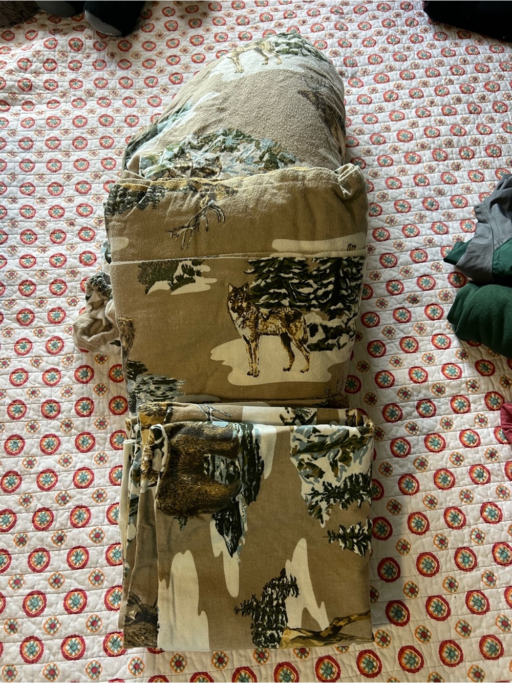 EUC King Bed Mainstays Flannel Woodland Animal Cabin Sheet Set